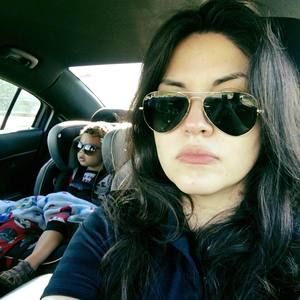 Meet your Posher, Cynthia